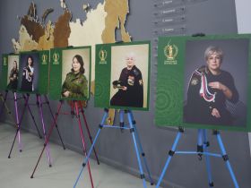 В Якутске открылась фотовыставка «Семьи героев»