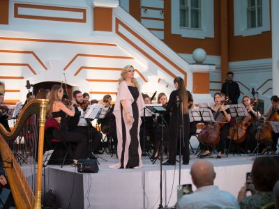 Билеты на Рождественский концерт (Малый мраморный дворец) / Концерт | Афиша | ИнфоТаймс