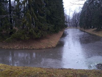 Пруд П-образный