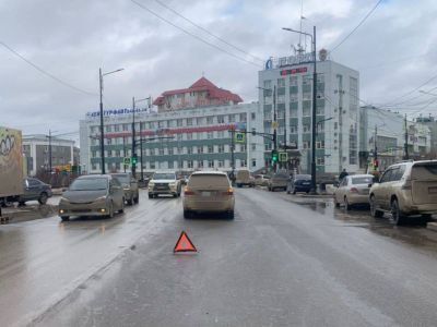 На проспекте Ленина Якутска сбили 48-летнюю женщину