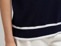 Легкий джемпер с короткими рукавами