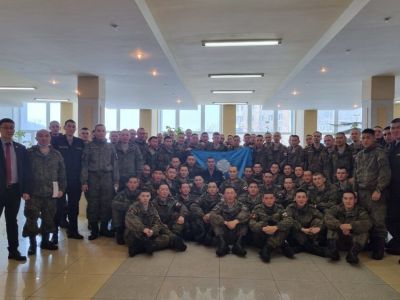 Постпредство Якутии в ДФО ознакомилось с условиями службы армейцев из республики во Владивостоке  