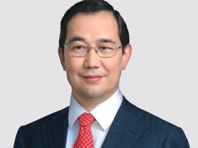 Айсен Николаев поздравил с Днём предпринимателя в Якутии