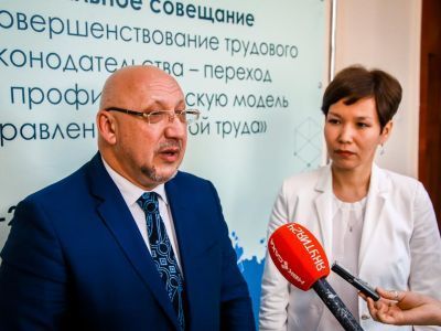 В Якутске стартовало региональное совещание Минтруда России по улучшению охраны труда