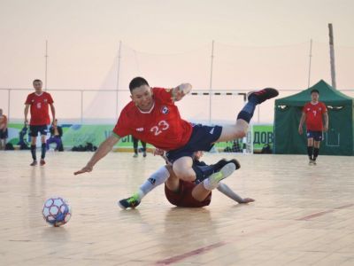 Мини-футбол. Тремя победами и одной ничьей завершился первый день Спортивных игр народов Якутии