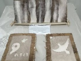 Жительница Эвено-Бытантайского района Якутии создала альбом на оленьем мехе