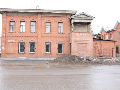 Дом жилой (дерево)