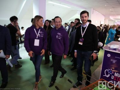 Фоторепортаж: Айсен Николаев принял участие в фестивале "Muus uSTAR"