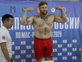 Чемпионат России. Лидеры якутской сборной по мас-рестлингу прошли взвешивание