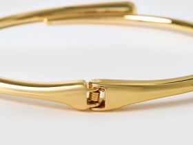 Женское колье, Золотой