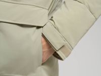 Утепленное полупальто с накладными карманами