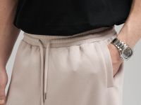 Свободные шорты с эластичным поясом