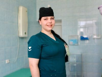 «Люблю проявляться во всех сферах»: медсестра из Якутии создала мини-сад с розами