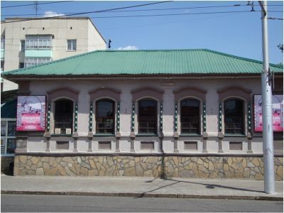 Дом Урманцева