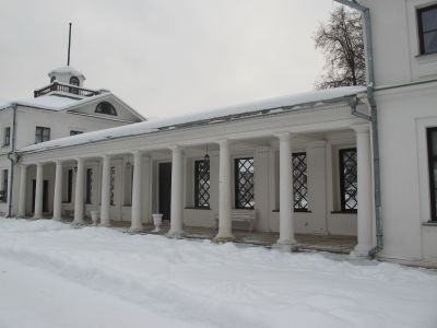 Переходная галерея-колоннада
