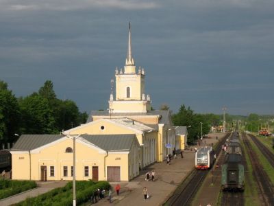Здание железнодорожного вокзала