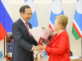 В Якутске отметили 90-летие Института гуманитарных исследований СО РАН