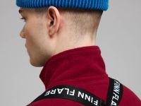 Утепленная куртка с капюшоном