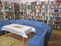 Ждановская сельская библиотека