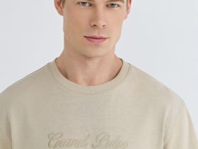 Футболка с текстовой вышивкой, Бежевый