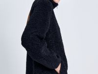 Меховая толстовка на молнии