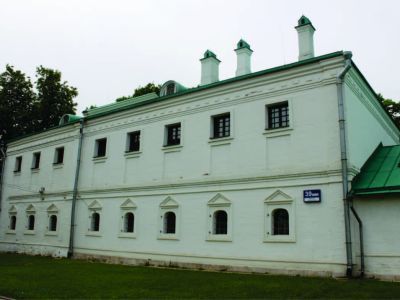 Сытный двор