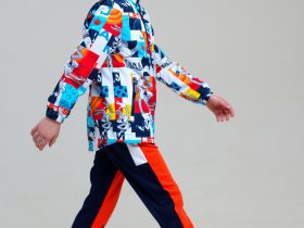 Куртка текстильная с полиуретановым покрытием для мальчиков (ветровка)