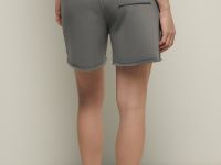 Спортивные шорты на резинке