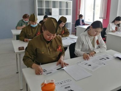 ЕР: число площадок в регионах и участников «Диктанта Победы» растет