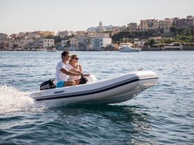 4х-тактный лодочный мотор MERCURY F20 E EFI