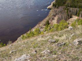 Водопады и ледяные пещеры скал Еланка Куччугуй Кэтэмэ - скалы Еланки - п. Еланка