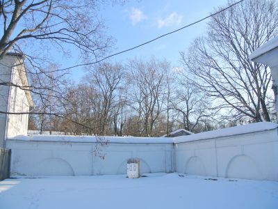 Ограда Красного двора