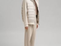 Стеганая куртка с наполнителем из натурального пух