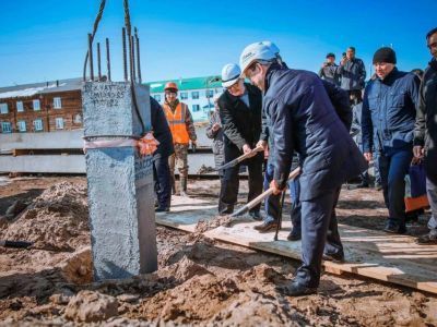 В Хатырыкском наслеге Якутии установили первую сваю многофункционального центра