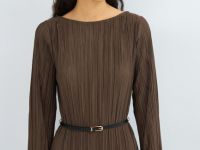 Трикотажное платье с ремнём, Коричневый