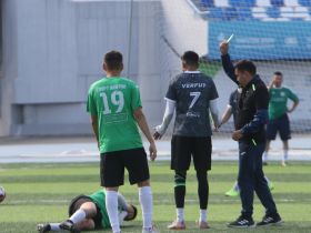 Определены финалисты чемпионата Якутии по мини-футболу