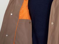 Пуховое полупальто со съемным капюшоном