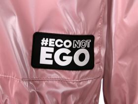 Ветровка для девочки