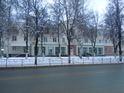 Памятник архитектуры XIX в., бывшее богоугодное заведение при Тихвинской кладбищенской церкви