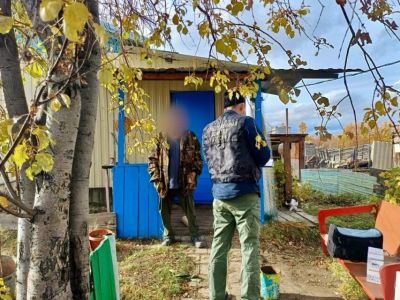 Житель Верхоянского района убил односельчанина ударом ножа в бедро