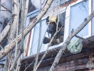 В Якутске жильцам сгоревшего дома предоставят временное жилье