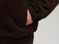 Легкий бомбер из вельвета с искусственным утеплителем