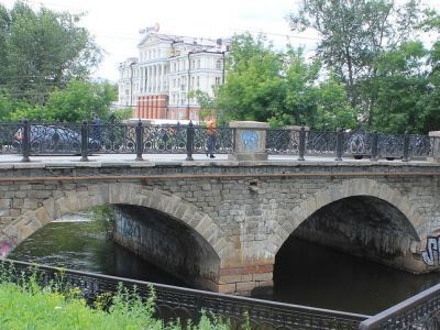 Мост через реку Исеть