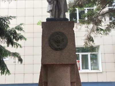 Памятник В.И. Ленину