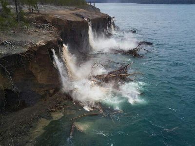 На укрепление берега озера Чурапча требуется порядка девяти миллионов рублей