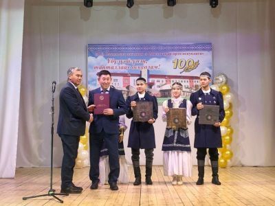 В Хангаласском районе отметили 100-летие II Мальджагарской школы
