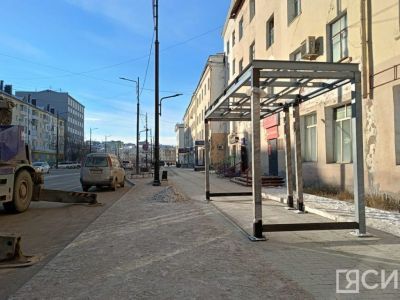 В Якутске в тестовом режиме запустят закрытые остановки с кондиционерами на проспекте Ленина