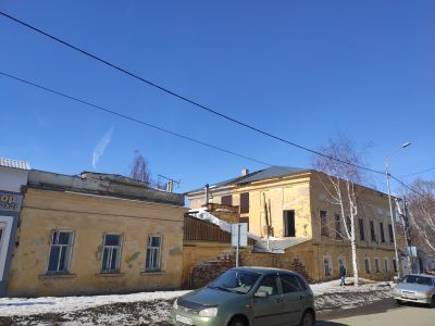 Усадьба Полякова и Логутовых: главный дом, флигель