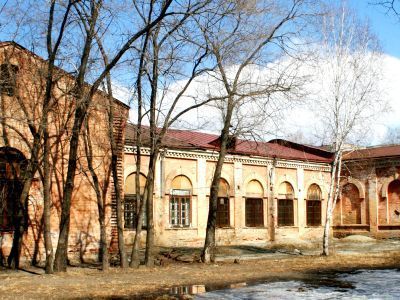 Учебный корпус политехнического техникума (до 1917 г. первое ремесленное училище им. графа Муравьева-Амурского)