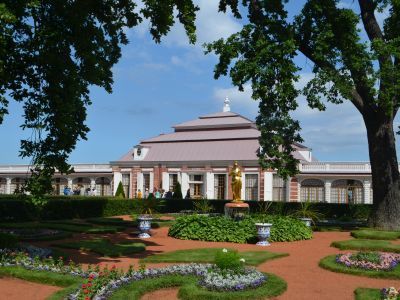 Монплезирский сад